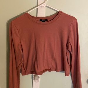 cropped long sleeve, worn very few times and kept in good condition